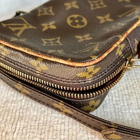 Louis Vuitton Mini Danube - Picture 9 of 16